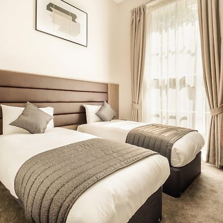 Reem Hotel Лондон Екстериор снимка
