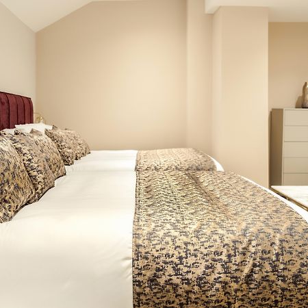 Reem Hotel Лондон Екстериор снимка