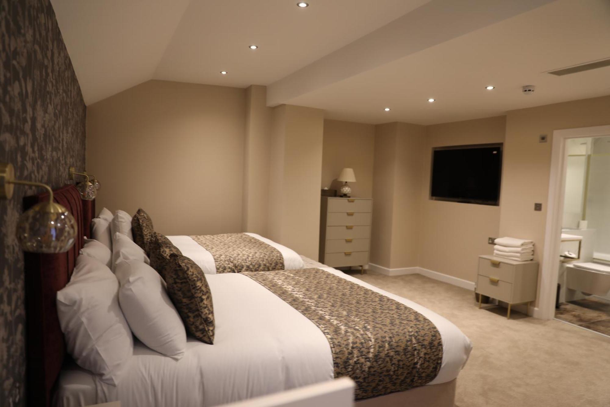Reem Hotel Лондон Екстериор снимка