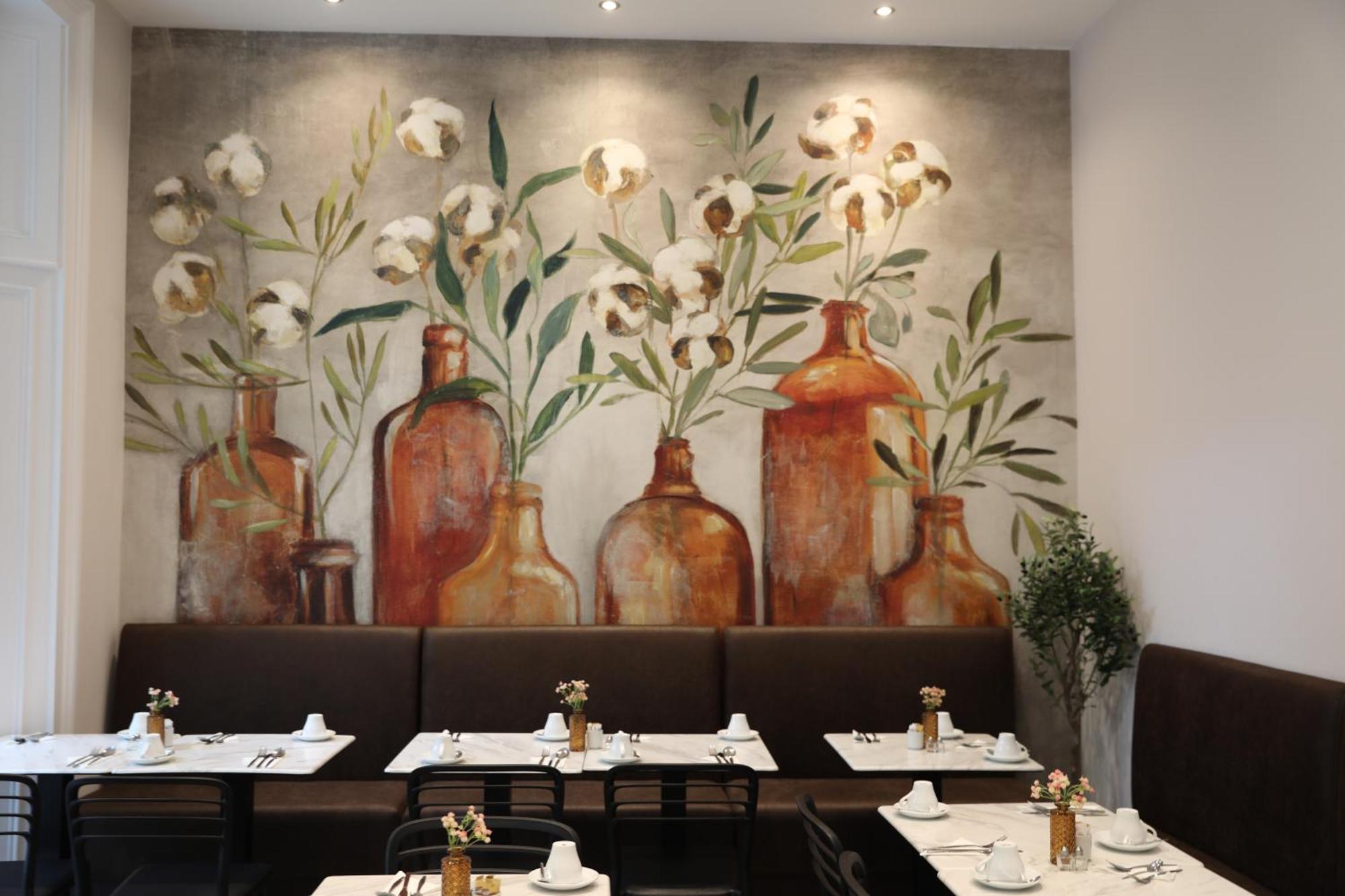 Reem Hotel Лондон Екстериор снимка