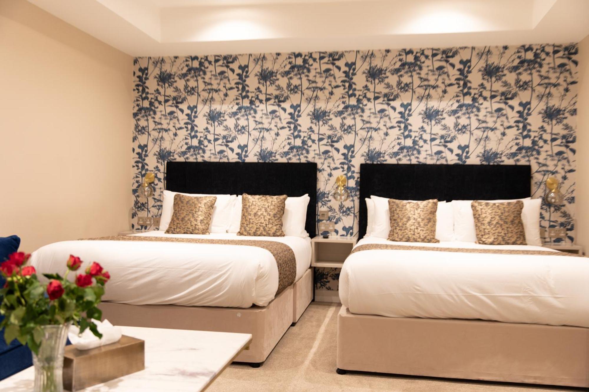 Reem Hotel Лондон Екстериор снимка