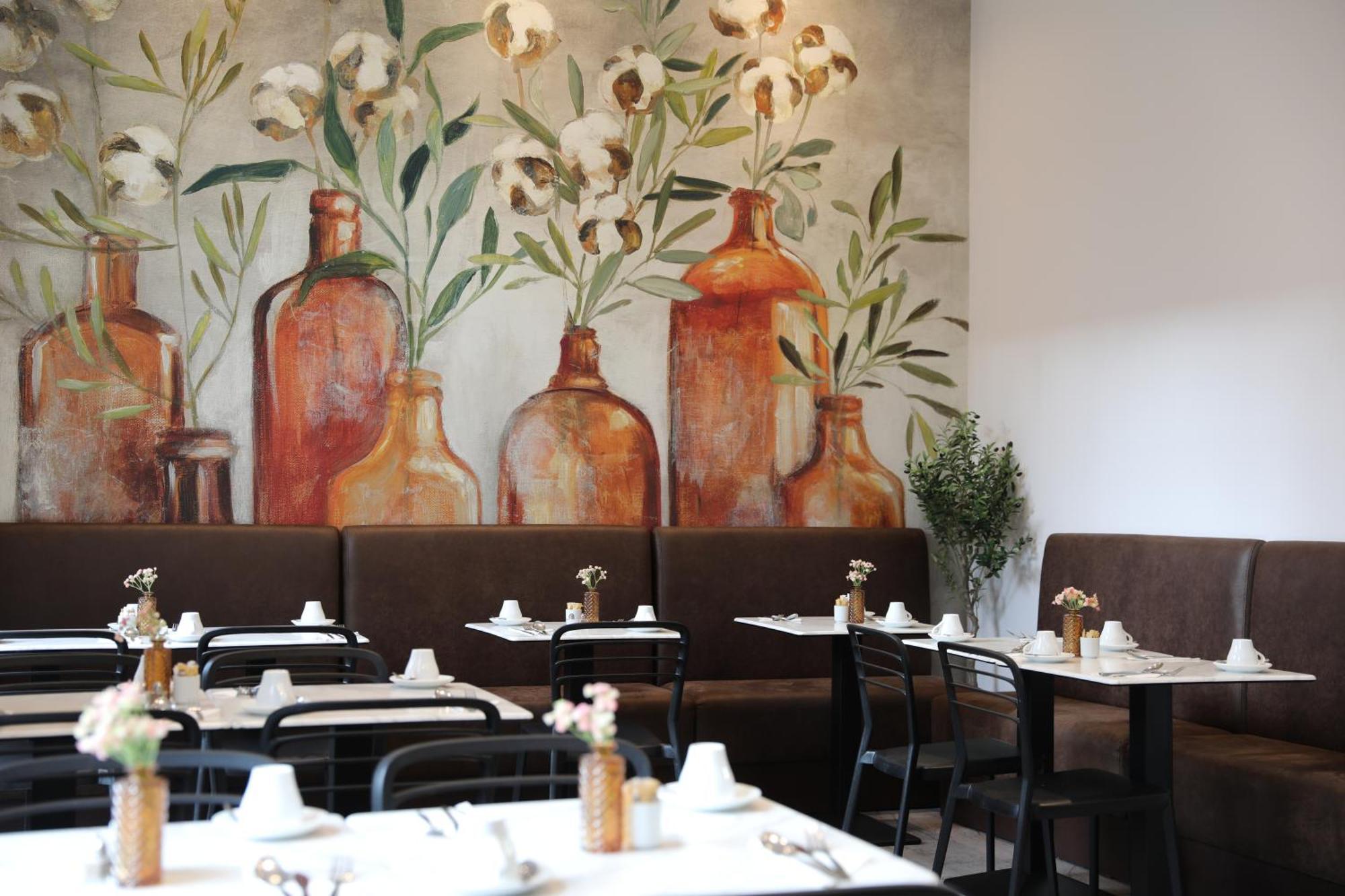 Reem Hotel Лондон Екстериор снимка